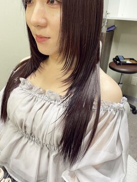 ヤヤ 浅草(yaya.) 【浅草/髪質改善/縮毛矯正/酸性ストレート/美髪カラー】