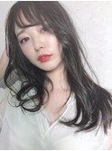 暗髪艶髪ナチュラルセミディ