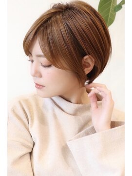 アイ(I.) 【 Ｉ. 】30代からのナチュラル前下がりショートボブ　川口