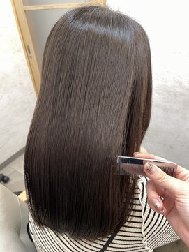 アリアツイン バイ エクラート 池袋西口店(ARiA TWiN by ECLART) 髪質改善メテオトリートメント［縮毛矯正］［髪質改善］