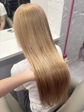 ベレーザ 渋谷神南(Beleza) 15783ブリーチ＆ダブルカラーホワイトブロンドアッシュブロンド