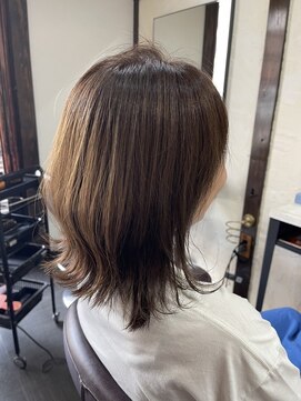 アクアマリン8810 ハチハチイチゼロ(AQUA MARINE 8810) 似合わせカット/ミディアムレイヤーカット/髪質改善/北習志野