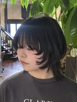ラシク(RASHIKU)&nbsp;ウルフカット