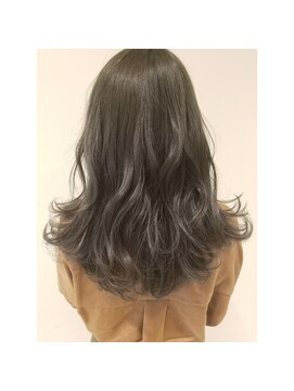 モードケイズエミュー(MODE K's eau) ベージュ　アッシュ　クラシカル　フェザーロング