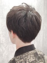 サルビア(Salvia) 〈サルビア山形〉フェードカットニュアンスマッシュビジネス