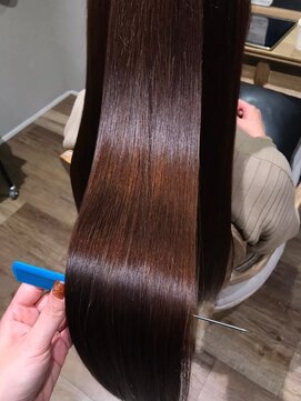 クラッチムク 博多口(CLUTCH muk.) トキオデシンカ縮毛矯正A1