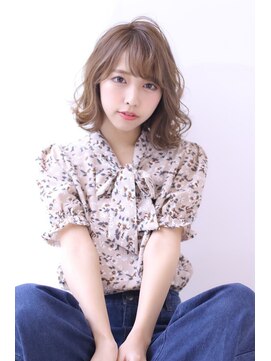 オーロ 緑地公園店(ORO) ことりベージュローライト大人かわいい小顔スリークボブ大人ボブ