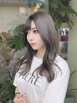 シェルハ(SHELHA) シルバーグレージュ インナーカラー ブラック レイヤーカット