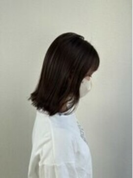 トータルビューティーサロン トップスタイル 切りっぱなしミディアム