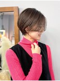 大人ショート/丸みショートボブ/ショートヘア/ベージュカラー