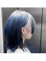 ホワイト 梅田(white)&nbsp;ルーツカラー/ホワイト×ブルー