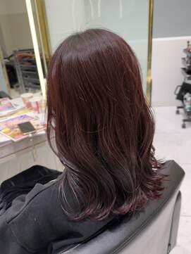 六本木美容室 白金店 春のニュアンスカラー 濃いめピンクヘア