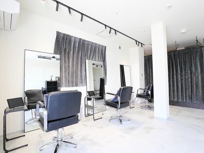 サロンワン(Salon1)の写真