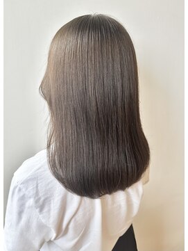 ランタナ(Lantana) アッシュグレージュ