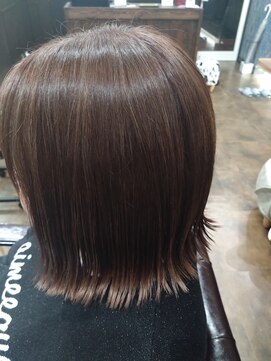 ミュズィー ドゥ ヘア(Musee du hair) ブリーチハイライト、白髪ぼかし