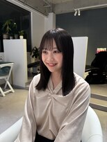 アム(amu)&nbsp;オリーブカラー/オリーブグレージュ/グレージュ/前髪カット