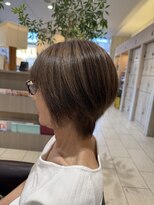 アース 土気あすみが丘店(HAIR&MAKE EARTH)&nbsp;ショートボブ×細めハイライト