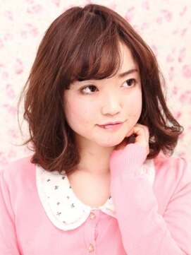 エマージュ 蒲田(Emerge) ひとくせある暗デーションで見慣れた自分を卒業