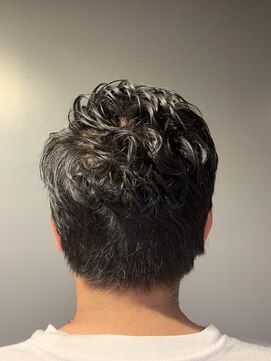 サロンツジモト(SALON TSUJIMOTO) メンズパーマスタイル2