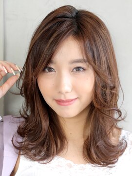 アビエクレール 河内花園(abije claire) 小顔レイヤーミディアム★20代30代50代 髪質改善