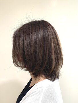 アズール 草加(azule) プチウルフカット