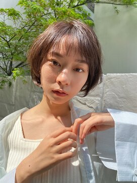 ラミ(L'ami) ふんわりショートボブ