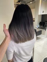 アライブ ハラジュク(ALIVE harajuku)&nbsp;ホワイトシルバーグラデーション　ryota