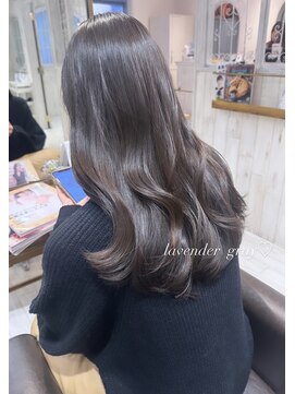 レイラバイアフロート 吉祥寺(Lila by afloat) ラベンダーグレージュ/レイヤーカット/韓国カット/韓国ヘア