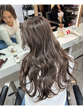 ブレンド 渋谷(BLend) 黒髪ボブルフネビージュ小顔ワンレンスペインカール