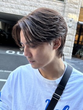 イーラ(era) ハイライトセンターパート