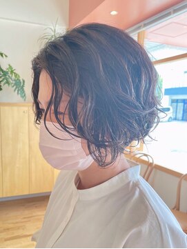 テカラ(tecara) くせ毛風ボブ