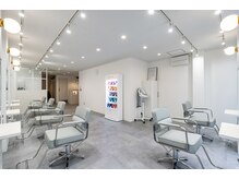 エレリー 静岡店(EleRe)の雰囲気（非日常空間でゆっくりお過ごしください♪[静岡/静岡駅/髪質改善]）