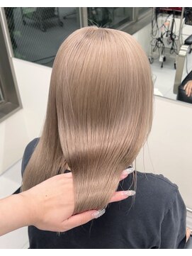 サイ(sai) 前髪/アンブレラカラー/こなれミディ/イメチェン/ウェーブパーマ