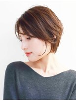 リル(Rire) 大人小顔ショートボブ耳かけ丸みくびれ30代40代50代