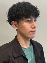 オンフ(ONFFO)&nbsp;ツイストスパイラルパーマ マッシュパーマ ツーブロック 30代