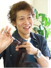 ヘアメイク とれらんす 紀元 詩音