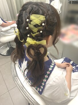 ピークヘア(PEAK HAIR) ヘアセット/量産型ヘアメ/リボン編み込みハート型ツインテール