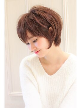 レウナ 外苑前(Reuna) ＃３０代＃４０代＃５０代＃大人女子＃大人ショート＃大人サロン