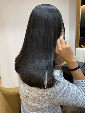 ブリス(VLISS) 毛先をケアしながら縮毛矯正