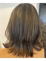 ジョンジョン(JOHN JOHN)&nbsp;見でくびれヘア