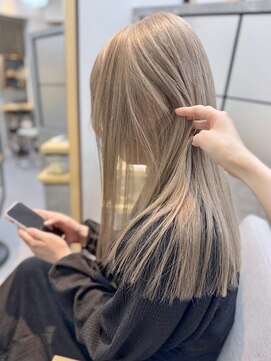 リノショアーズ ショウナン 辻堂店(RinoShores SHONAN) ハイトーンペールカラーロング ベージュピンクシルバー