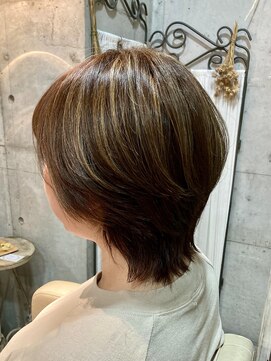 フルーヴ(Fleuve) ★30代40代50代60代 白髪ぼかし×ちょいウルフ★