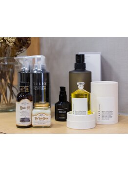 厳選した、何種類かのトリートメント取り扱いあり◎髪の状態に合わせてご提案させていただきます。