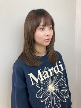 アルテペロ(arte pelo) ミディアムレイヤー/顔周りレイヤー