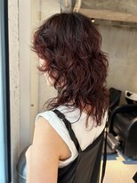 ダンボ(DUMBO)&nbsp;<sayaca> ニュアンスパーマ  ワインレッド　デザインパーマ