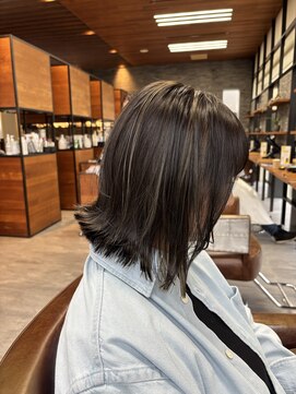 モスト ブリヤン(MOST BURYAN) 切りっぱなしボブ×30代派手過ぎないハイライト