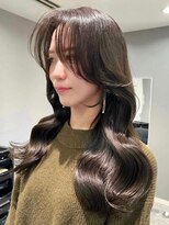 ニトバイアンキシム(nit by ahnkism)&nbsp;韓国風レイヤーカット顔まわりくびれオルチャン堀江