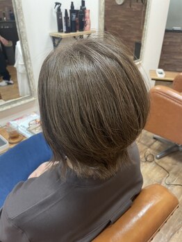 ヘアスペース クラージュ 本店の写真/ダメージレスで、おしゃれに染める♪白髪ぼかしもお任せ！大人女性の為のグレイカラーをご提案致します◎