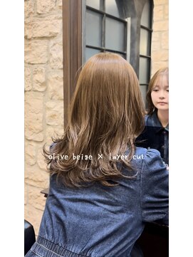 シャル 町田(shalu) olive beige × layer cut