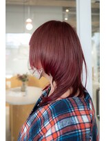 ワッカ(wacca)&nbsp;レッド　ウルフカット　グラデーションカラー　ダブルカラー